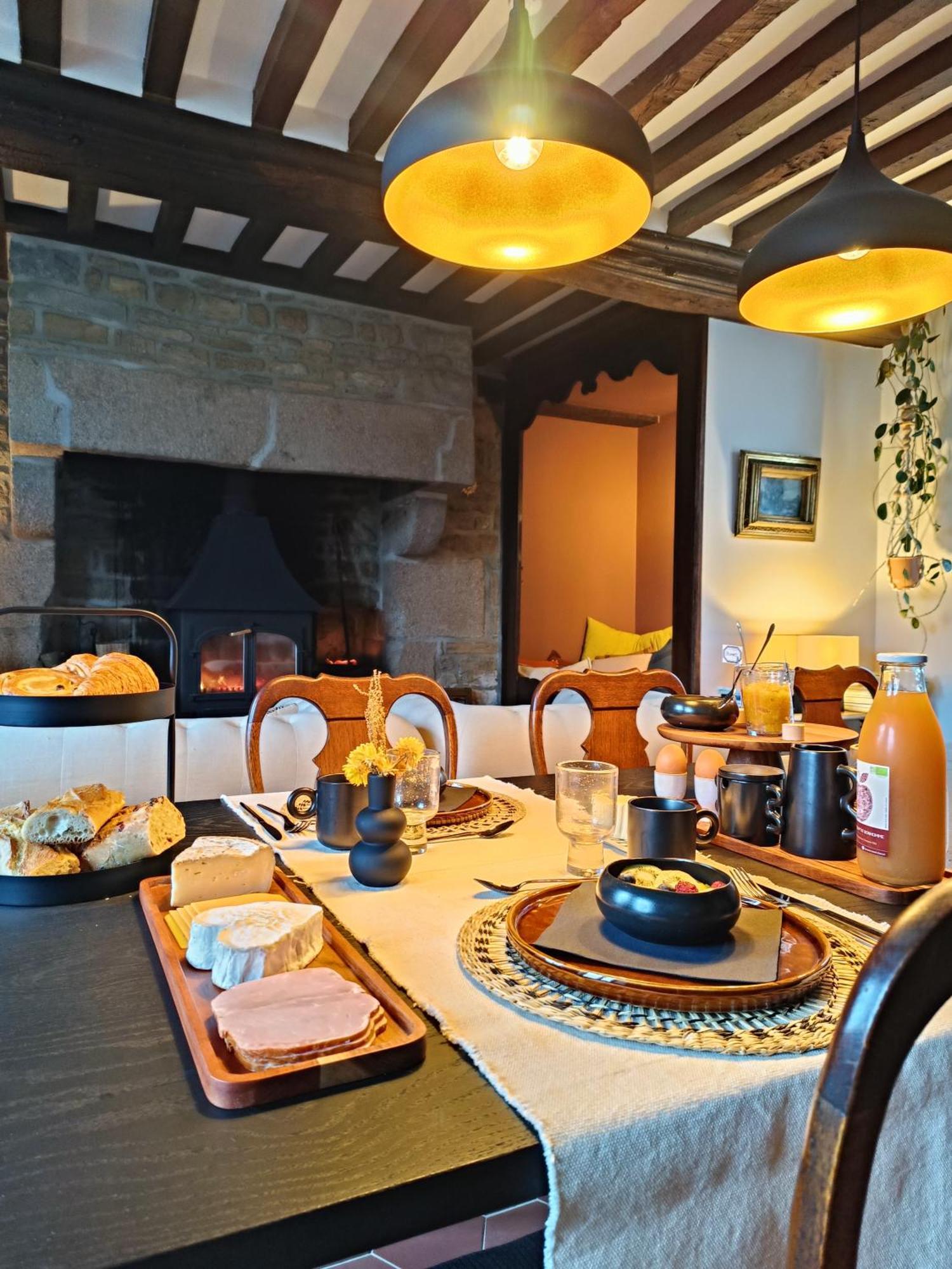 La Theresienne Pleines-Oeuvres Exterior foto